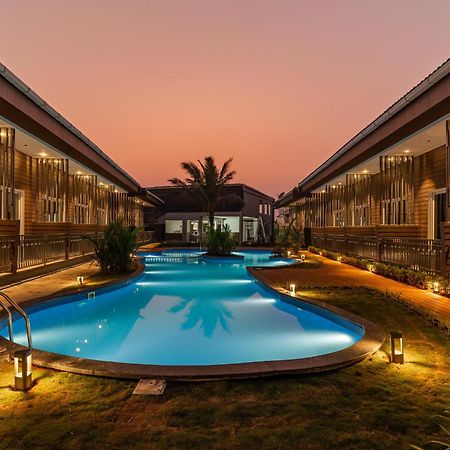 Amara By The Sea Calangute Hotel Екстериор снимка
